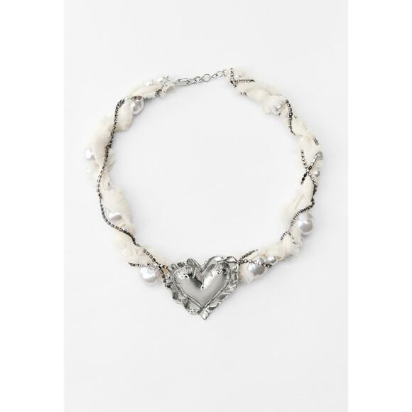 Nwt-Zara -PEARL JEWEL HEART NECKLACE - Picture 1 of 4